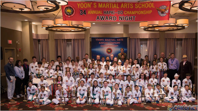 2018-11 YHT Awards Night-113.jpg